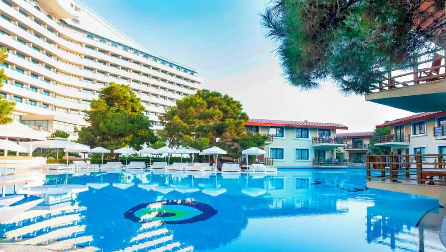 Titanic Beach Lara Hotel Turkey pool