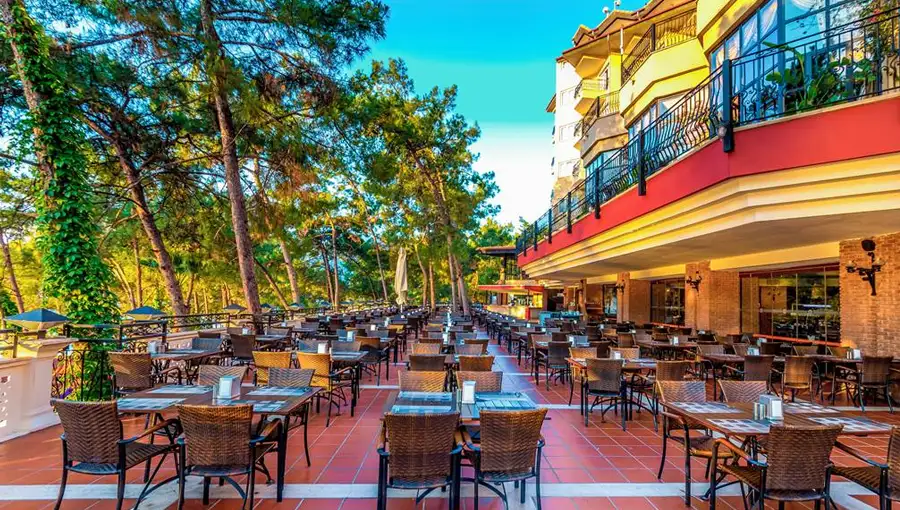 Grand Yazici Club Marmaris Palace Turkey Restaurant Terrace - Best all inclusive resorts in Turkey