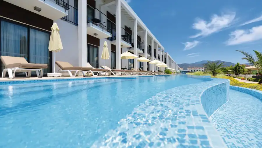 Top 10 hotels with swim up rooms in turkey - Jiva Beach Resort