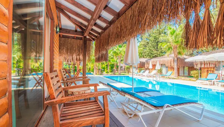 Sahra Su Holiday Village & Spa Swim Up Room