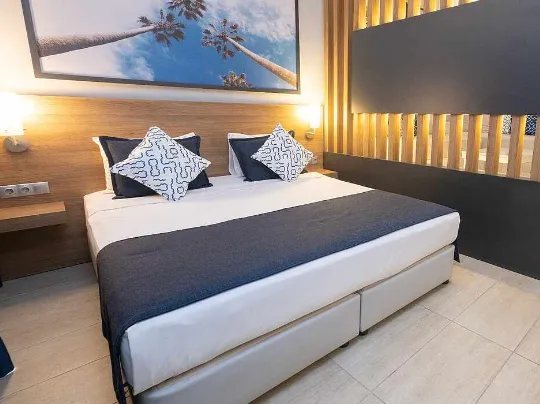 Double Room With Balcony or Terrace