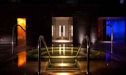 Lifehouse Spa & Hotel Jacuzzi