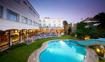 Apollo Hotel