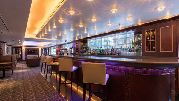 Amba Hotel Marble Arch bar