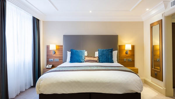Amba Hotel Marble Arch deluxe room