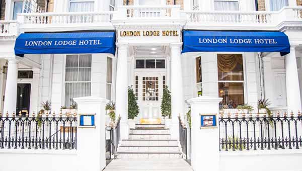 London Lodge Hotel Exterior