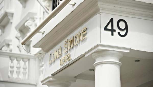 Luna Simone Hotel Exterior