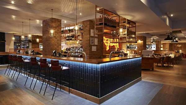 Premier Inn King's Cross London hotel bar