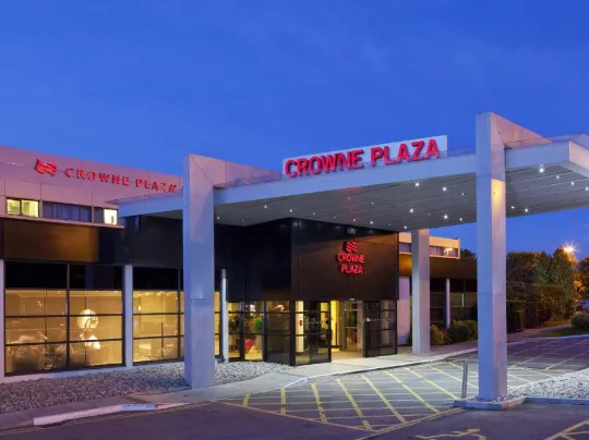 Crowne Plaza Manchester Airport